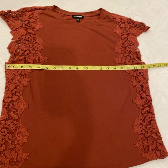 Express Lace Cap Sleeve Top - Picture 8 of 10